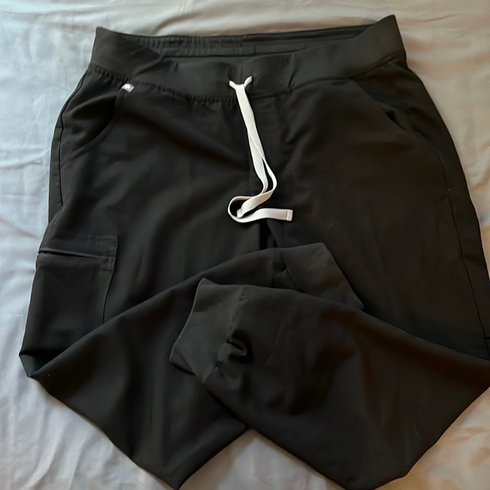 FIGS Zamora Jogger